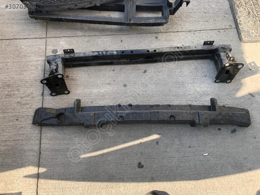 OPEL CORSA F ÖN TAMPON KÖPÜĞÜ 982959531880