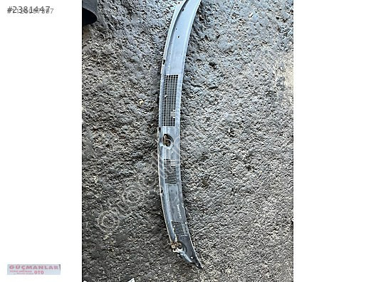 MİTSUBİSHİ CARİSMA ÖN CAM IZGARASI