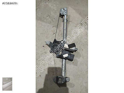 MERCEDES C180 SAĞ ÖN CAM KRİKO VE MOTOR