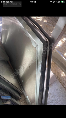 Tofaş Kartal sol arka cam