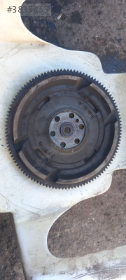 Çıkma mazda 626 volant
