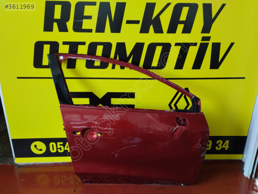 801108459R RENAULT CLİO 4 SAĞ ÖN KAPI KIRMIZI ORJ RENKAY KOCAELİ