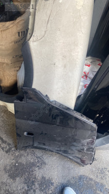 TRANSPORTER T6 SAĞ ÖN ÇAMURLUK