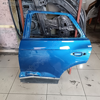 Volkswagen T-Roc sol arka kapı çıkma orjinal