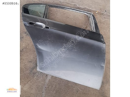 BMW 3.20 SAĞ ARKA KAPI ÜNALLAR OTO YEDEK PARÇADA