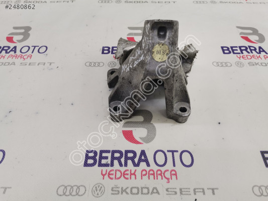 AUDİ A4 A5 Q5 MOTOR KULAĞI 8K0199307BH