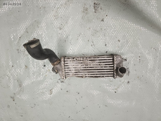 HYUNDAİ ACCENT ERA 1.5 BEYAZ CRDİ İNTERCOOLER RADYATÖRÜ ALKAN OTO