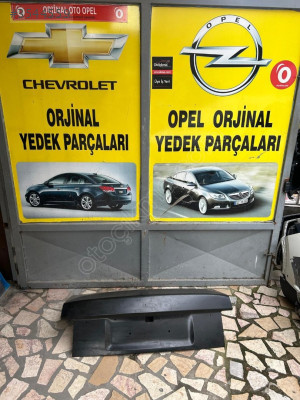 Opel vectra a sıfır Orjinal bagaj kapağı