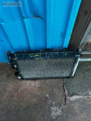 2023 express 1.5 bluedci  radyatör seti dolu