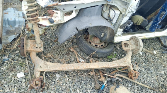 Lada Samara arka dingil torsiyon