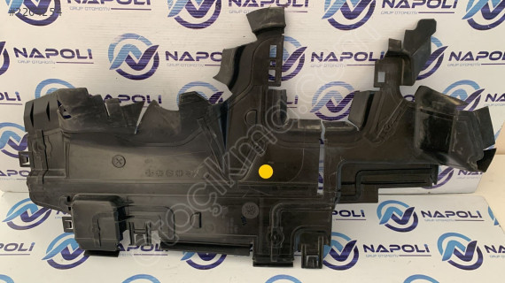 760121284AM VW TOUAREG RADYATÖR SAĞ YAN BAKALİTİ 2018/2023
