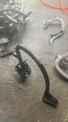 8K5827301M audi a4 passat b8 bagaj menteşesi sol
