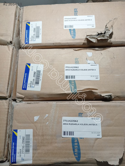 Koleos bagaj kapak rüzgarligi 7711423562