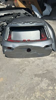 VOLKSWAGEN TROC ARKA BAGAJ KAPUTU