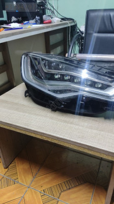 Audi A6 sağ ön let zenon Matrix far