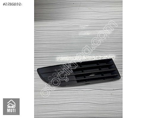 Izgara kapağı tampon sağ VW Polo 9n vw9902201