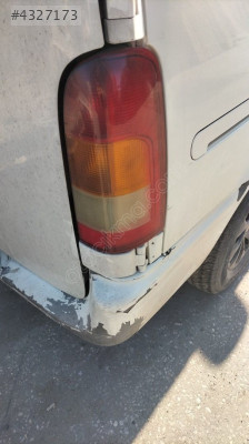 Nissan vanetta sağ stop