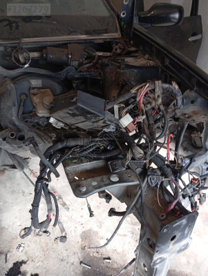 Renault megane ön şase sol