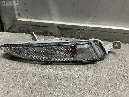 OPEL ASTRA J ÖN SOL ÇAMURLUK DÖNÜŞ SİNYALİ 662588537R