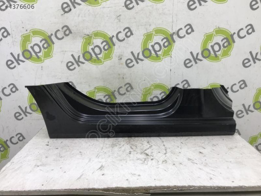 SKODA OCTAVİA 2021 2025 SAĞ ARKA MARŞPİYEL SACI 5E6809602D