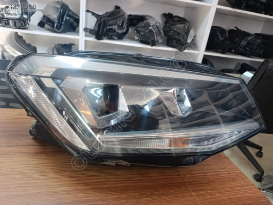 VW CADDY SAĞ FAR X ENON  ORJİNAL ÇIKMA LEDLİ 15/20