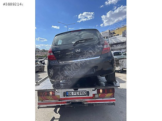 Hyundai i20 çıkma orijinal hatasız bagaj kapağı