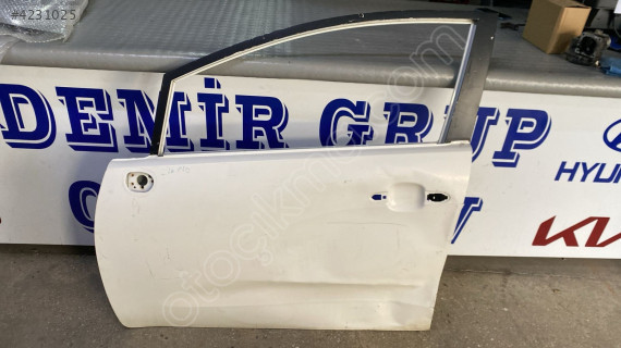 KİA RİO SOL ÖN KAPI 2012-2016