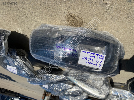 Citroen c4 cactus sağ far
