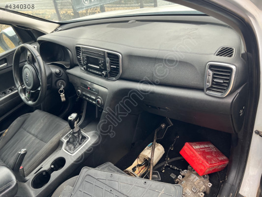 Whatsaptan siparişler Kia Sorento torpido kılıma ızgarası