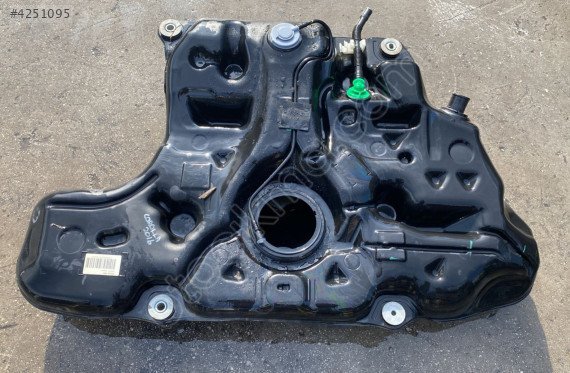 toyota corolla 2016 1.4 d4d çıkma orjinal yakıt deposu -son fiyat