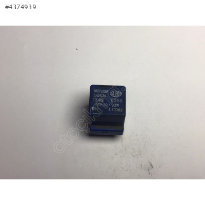 Fiat Uno 1.0 Benzinli Röle A73388