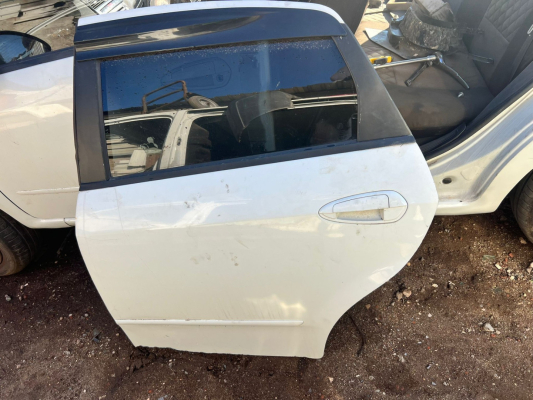 Fiat Linea sol arka kapı dolu hatasız