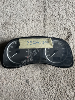 Peugeot 307 gösterge saati çıkma orijinal p9651299480e
