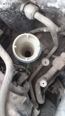 Pejo 306 sioecek su bidonu yedek parça