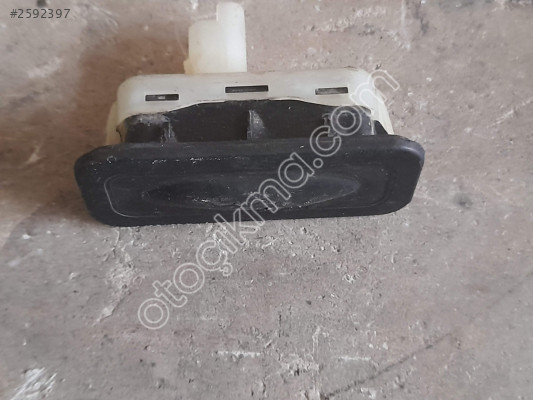 RENAULT CLİO 4 BAGAJ ACMA BUTONU
