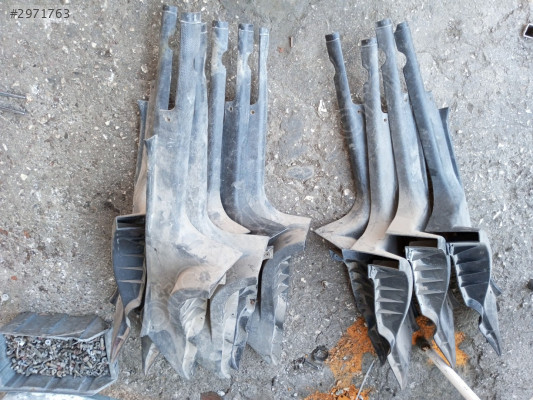 Fiat Tempra Tipo sağ sol arka kapı eşik plastiği