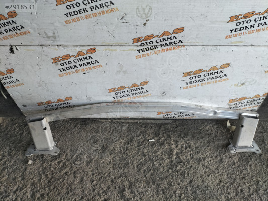 Peugeot 3008-5008 tampon demiri orijinal çıkma