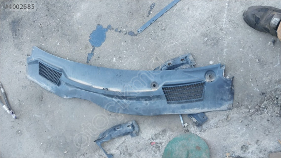 MERCEDES VİTO ÖN CAM IZGARASI GÜÇMANLAR BURSA