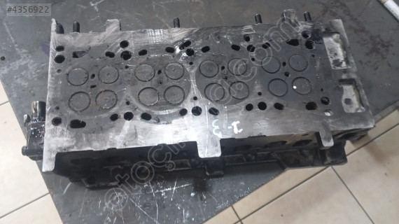 OPEL CORSA C 1,3  SİLİNDİR KAPAĞI