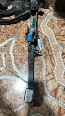 Renault megane 2 fen pedalı