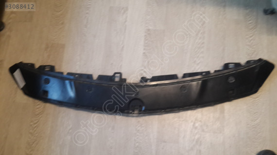 Mercedes CLA 117 PLASTİK ÖN TAMPON ÜST PLASTİĞİ A 117885000