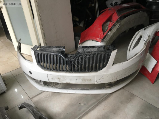 SKODA OCTAVİA ÖN TAMPON 2013-2016