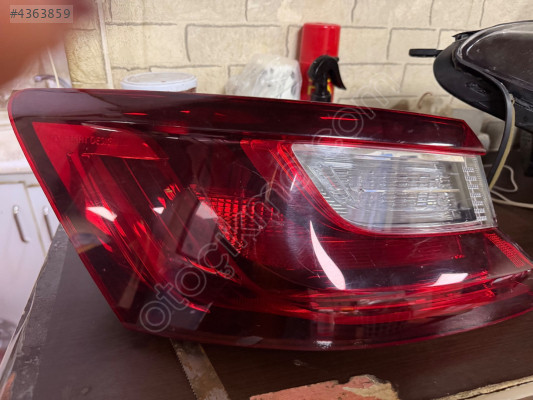 Renault Megane dört sol stop