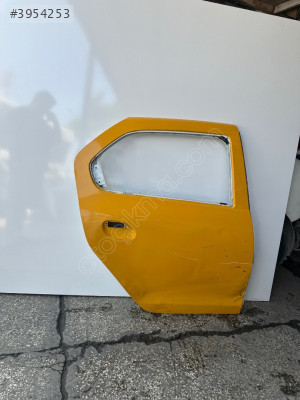 Reno clio sağ arka kapı