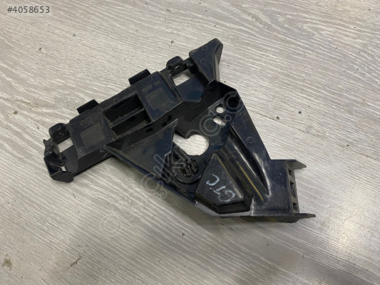 OPEL ASTRA J GTC SAĞ ÖN TAMPON BRAKETİ SIFIR ORJİNAL 13350885