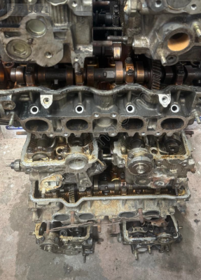 Toyota Corona 3SF Silindir Kapağı