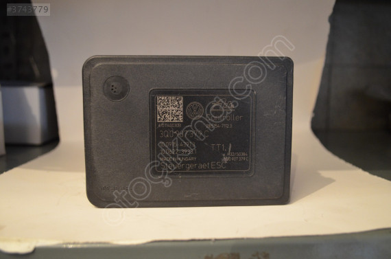 3Q0907379C 28.5154-7112.3 10.0915-4391.3 ABS BEYNI VW GOLF S