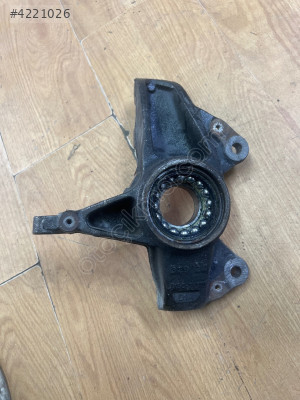 Focus 4 ön aks taşıyıcısı sağ