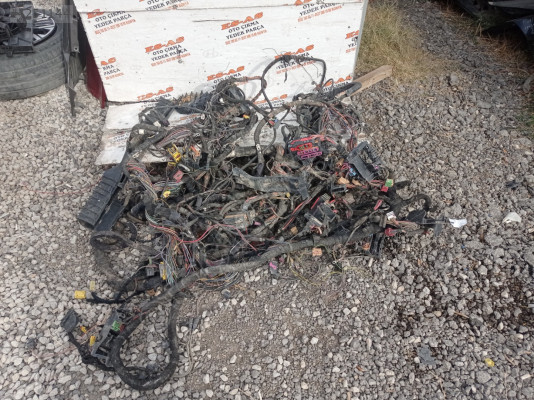 AUDİ A4 2.0 ELEKTRİK TESİSATI ÇIKMA ORJİNAL 2008-2012