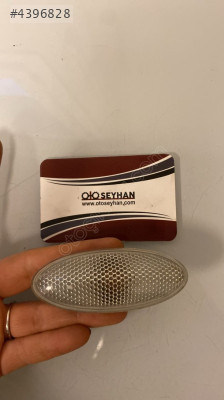 12-513 Toyota corolla 2008 sol çamurluk sinyal lambası